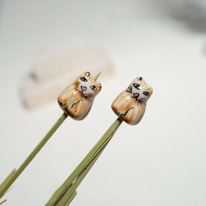 2pcs handmade cat porcelain beads cat-shape ceramic beads DIY crafts hand paint [#40]