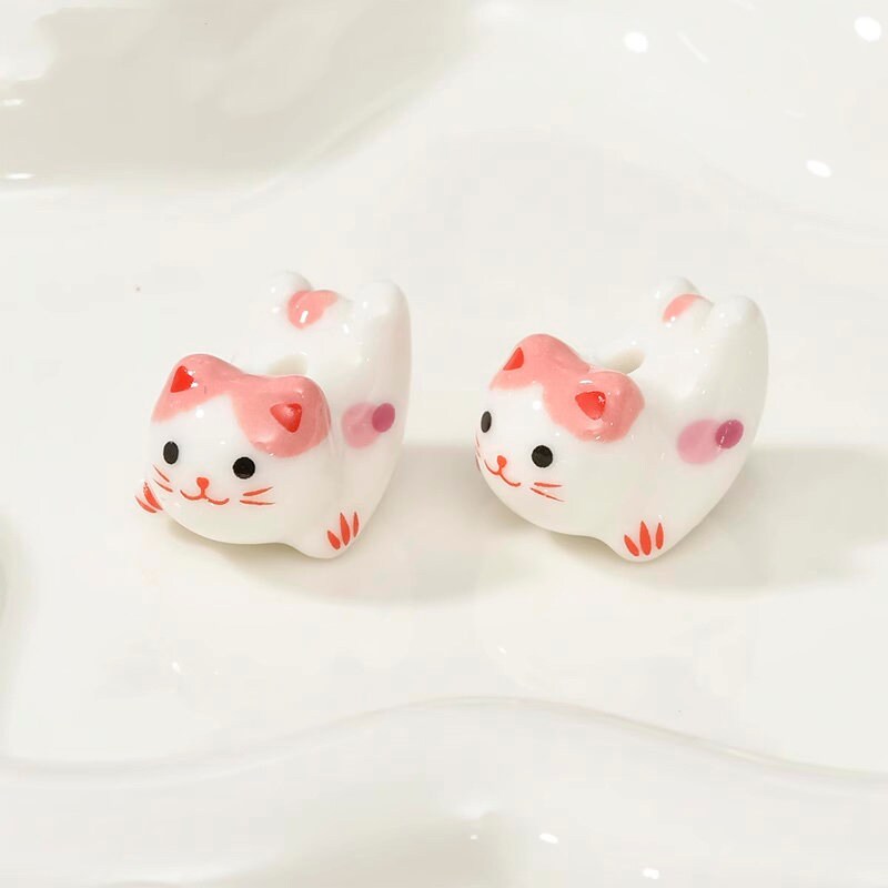 2pcs handmade cat porcelain beads cat-shape ceramic beads DIY crafts hand paint [#13]