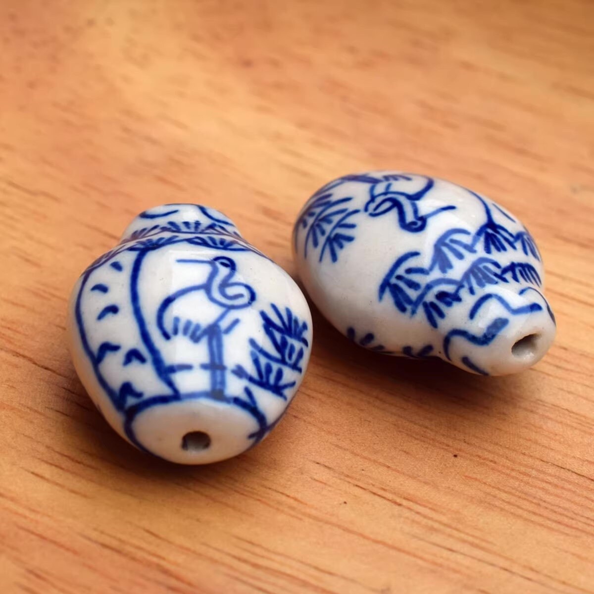 2pcs handmade Blue and White Porcelain Small Vase Bead Crane ceramic beads DIY crafts hand paint [#9]