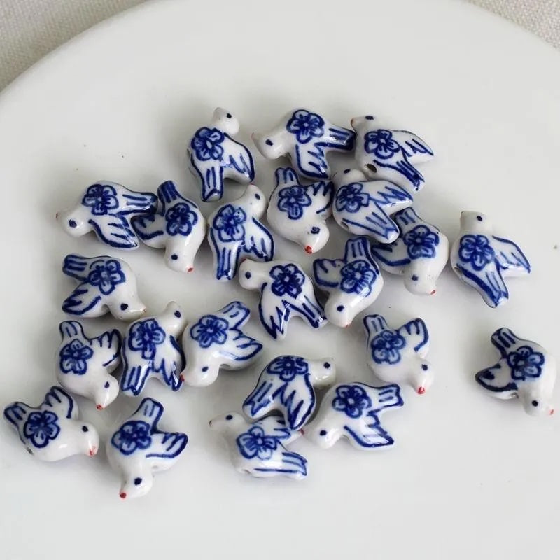 5pcs handmade blue and white flower pigeon porcelain beads bird-shape ceramic beads DIY crafts hand paint